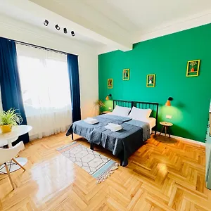 Апарт-отель Pirosmani Boutique, Тбилиси